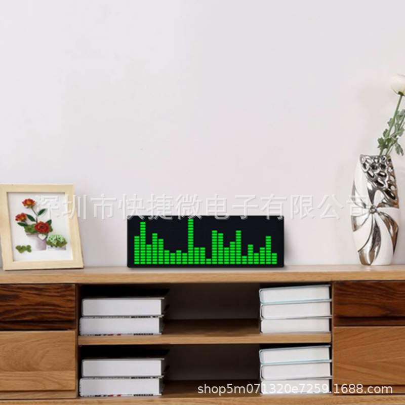 彩色LED音乐频谱电子时钟声控节奏灯1624RGB拾音气氛电平指示器