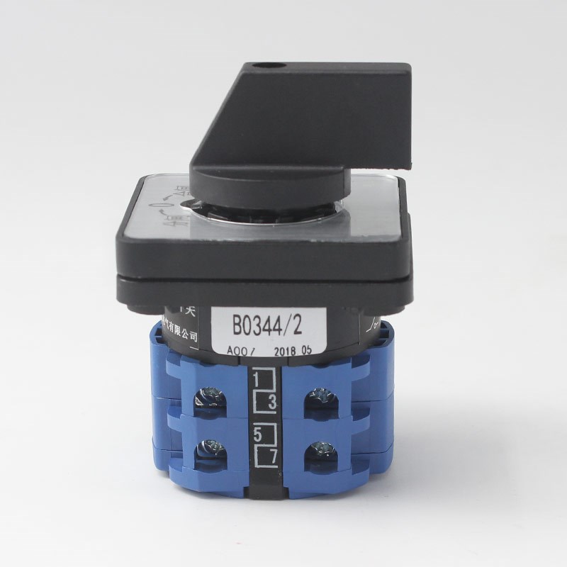 万能转换开关LW26-20/2自复位双电源切换高压柜分合闸倒顺正反转