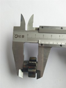 纸箱机械配件河北打包机捆扎机打捆机配件小齿轮