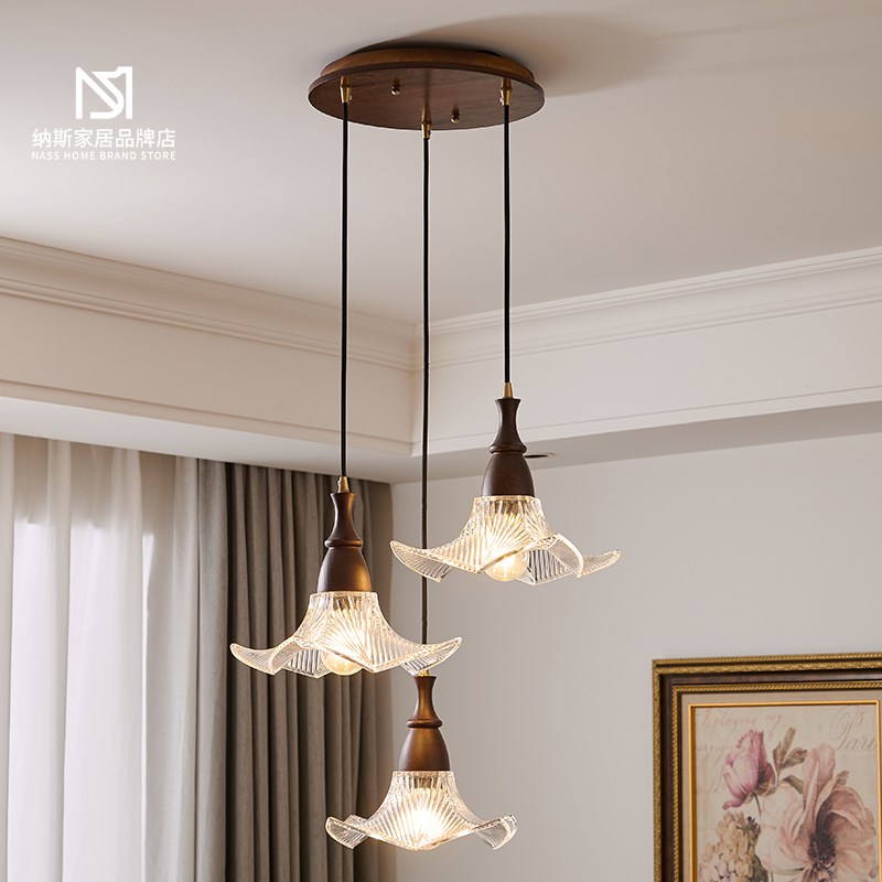 法式中古风饭厅吊灯咖啡厅茶室岛台灯2025M新款创意工作室前台吊