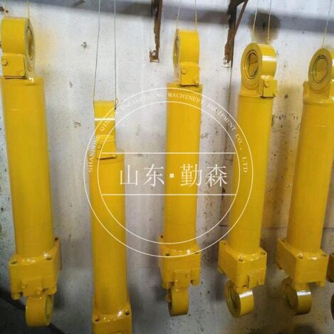 推土机配件   各种型号齐全  D65EX-12的提升油缸 14X-63-01063