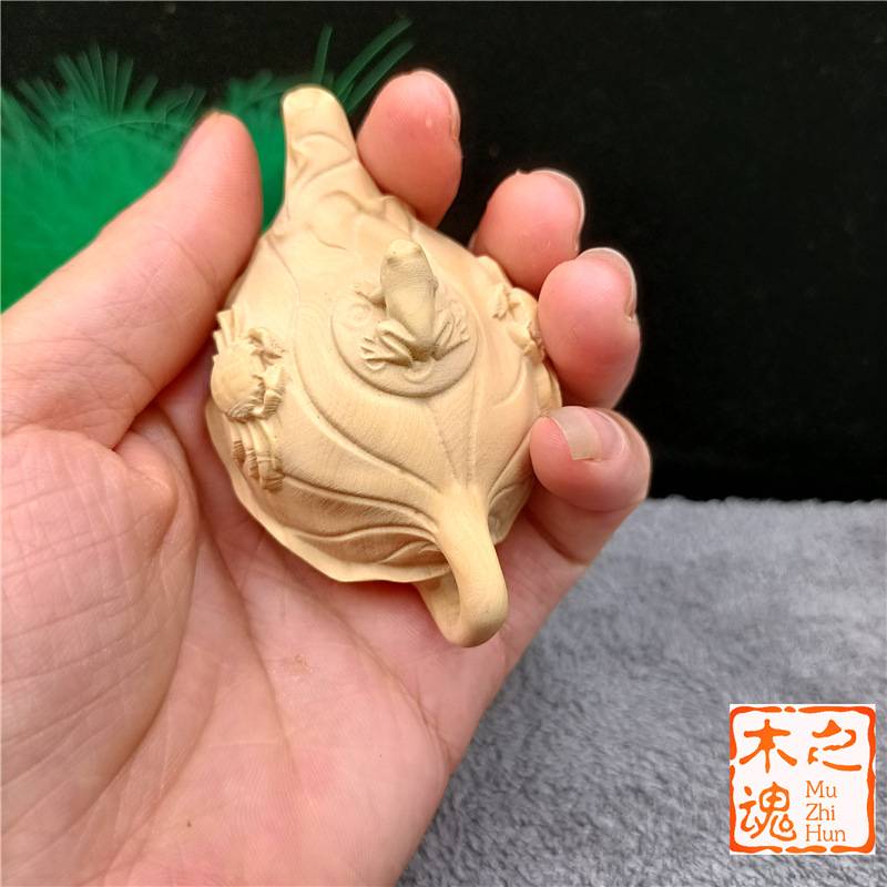 小叶黄杨木雕刻随身手把件手把玩文玩青蛙螃蟹茶壶茶宠汽车小摆件
