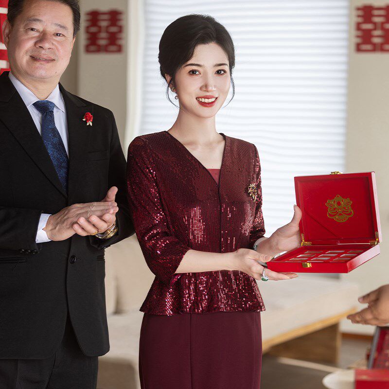 妈妈婚宴礼服2025新款气质喜婆婆假两件结婚礼服丈母娘鱼尾裙旗袍