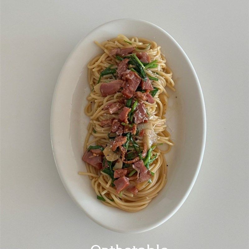 On the table - 乳白系列宽边陶瓷椭圆盘 早午餐盘 鱼盘 9寸 10寸