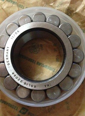 满装圆柱滚子轴承SL04/NNF/RS 5014 5015 5016 5017 5018 PP/NR