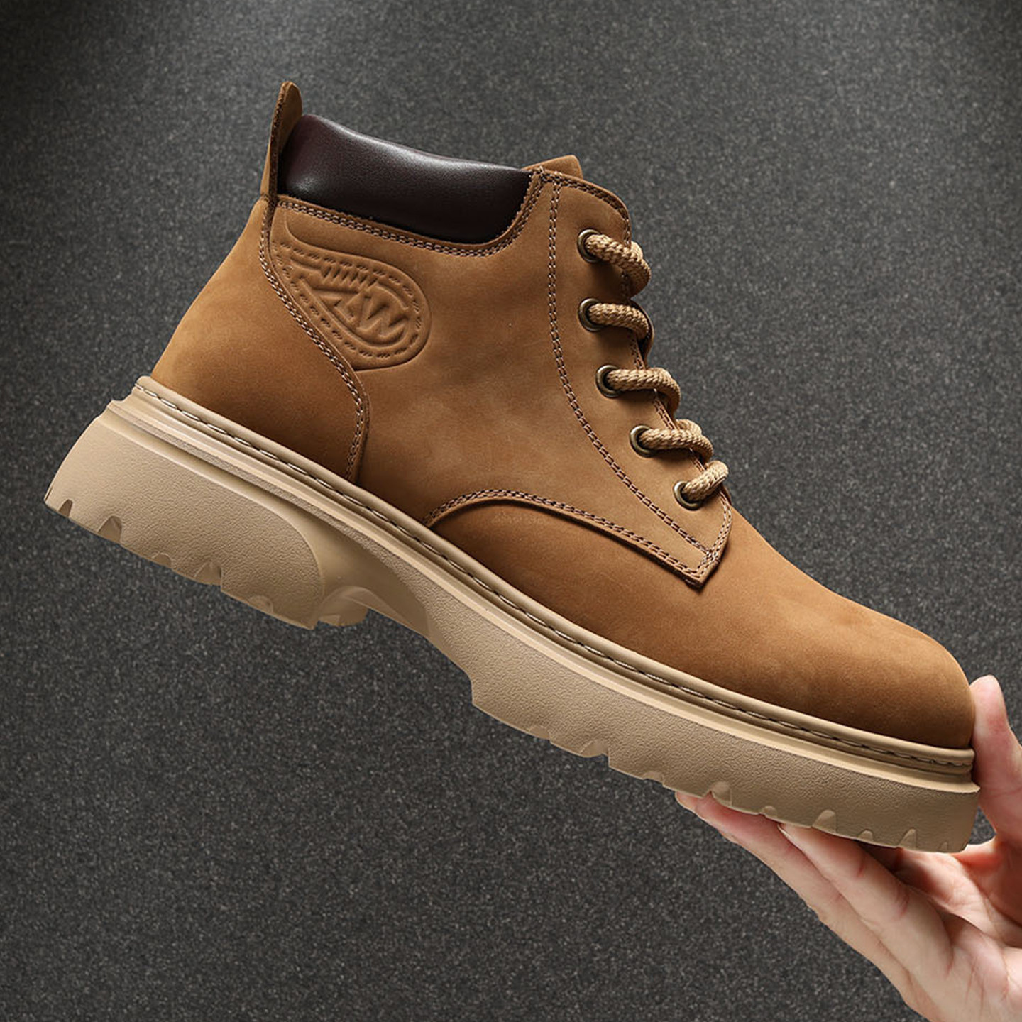 头层牛皮马丁靴男款2025秋冬季英伦风复古户外高帮皮靴厚底工装靴