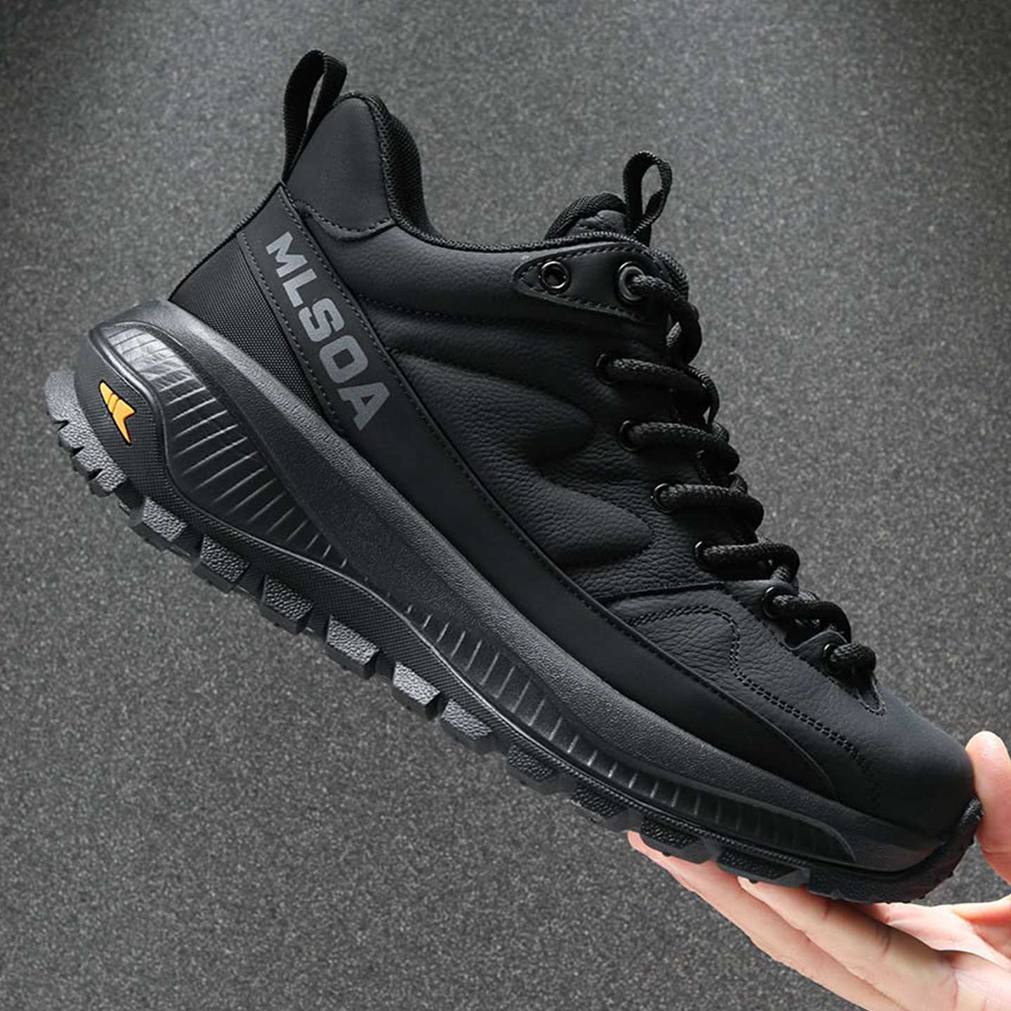 户外登山鞋男2025冬季新款真皮