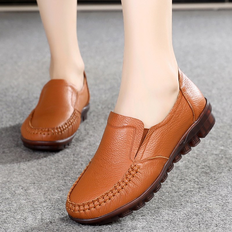韩版新款懒人妈妈鞋o软底真皮平底舒适中老年女式皮鞋百搭休闲女