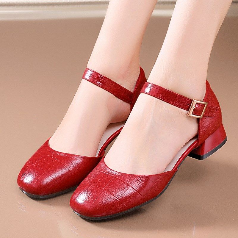 2025年夏季新款女单鞋一字带包头凉鞋女平底真皮低跟大码软底女鞋