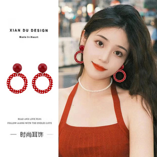 港风夸张复古耳环俏皮少女红色波点圆圈耳饰高级感中古无耳洞耳夹