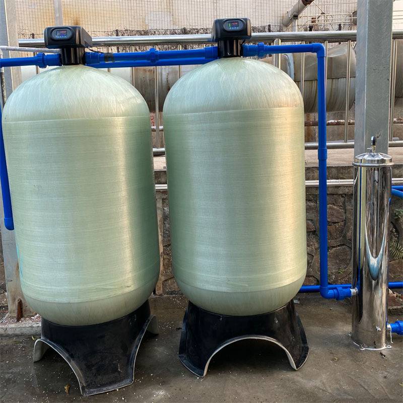 哪种过滤器可以去泥沙深井水去除铁锈异味用自动多介质锰砂过滤器