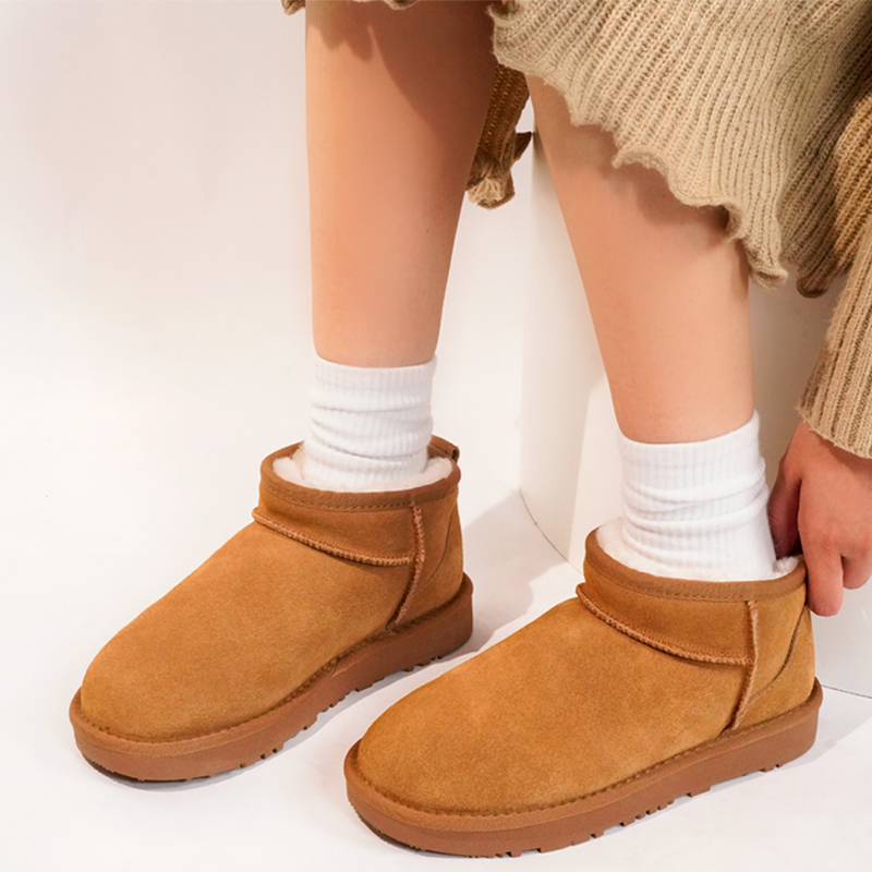 桑坡雪地靴女羊皮毛一体加绒加厚保暖短筒棉鞋2025冬季新款mini靴