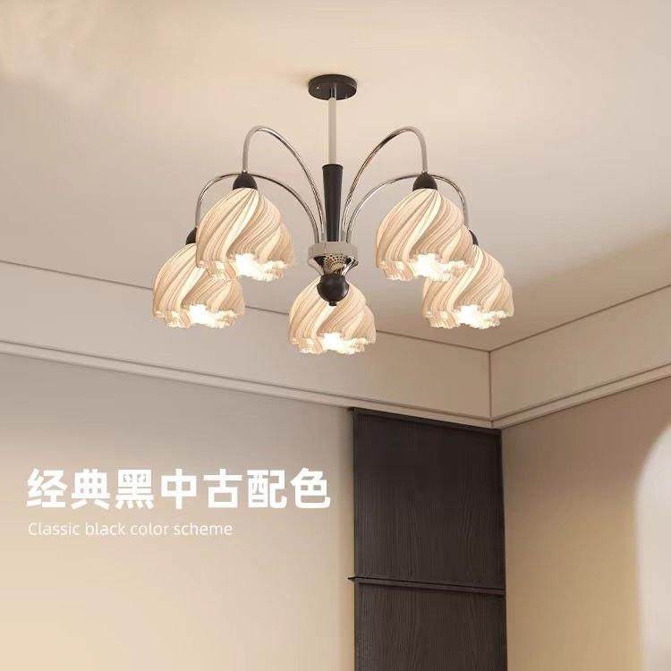 迎法式奶油裙摆客高厅灯吊新款极简大气级感大781照厅主灯中古卧