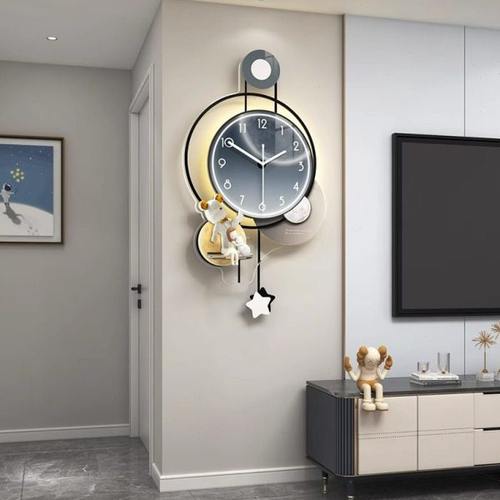现代简约餐厅挂钟创意时钟壁灯2024新款客厅钟表高级感装饰画挂墙