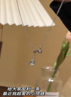 清冷感蓝水滴吊坠项链海边2024新款学生党蓝色小众配饰锁骨颈链女