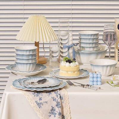 奶油风网乔红碗碟套女生高UTE颜值吃饭碗家用陶瓷碗盘碟礼品迁碗