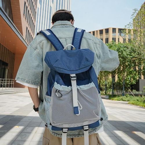 户外徒步背包运动旅行大学生电脑书包防泼水轻便爬山旅游双肩包女