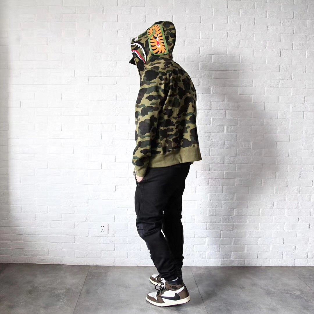 thumbnail for Mzc Shark Color Camo Classic Camouflage Shark Sweatshirt Trendy Men's and Women's Zip Up Hoodie Jacket