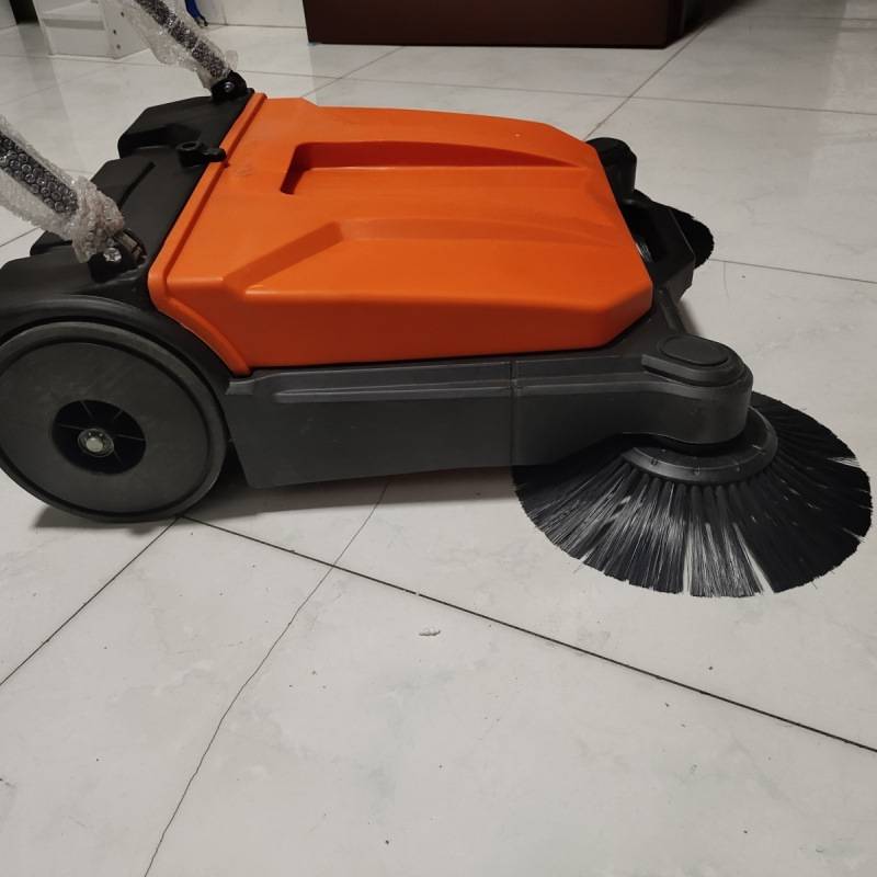 手推式动力工业工厂扫地机鸡舍专用
