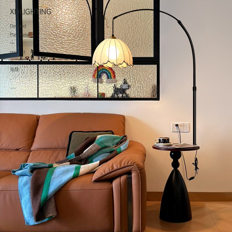2025新款中h古复古风落地灯客厅沙发边几钓鱼灯置物摆件装饰氛围