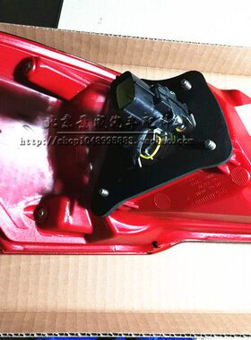 北京汽车北汽绅宝D70 D280后尾灯后刹车灯后行车灯后组合灯原厂
