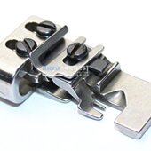 M700包缝机皱褶压脚747工业拷边机打皱压脚新杰克锁边机压皱底板