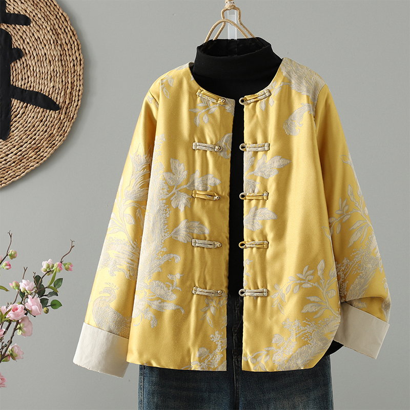 实拍孔雀花2025新款重工缎面提花时尚洋气大气手工盘扣棉花棉袄