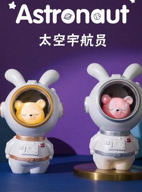 新款创意太空兔宇航员小夜灯树脂家居桌面摆件学生同学朋友送礼品
