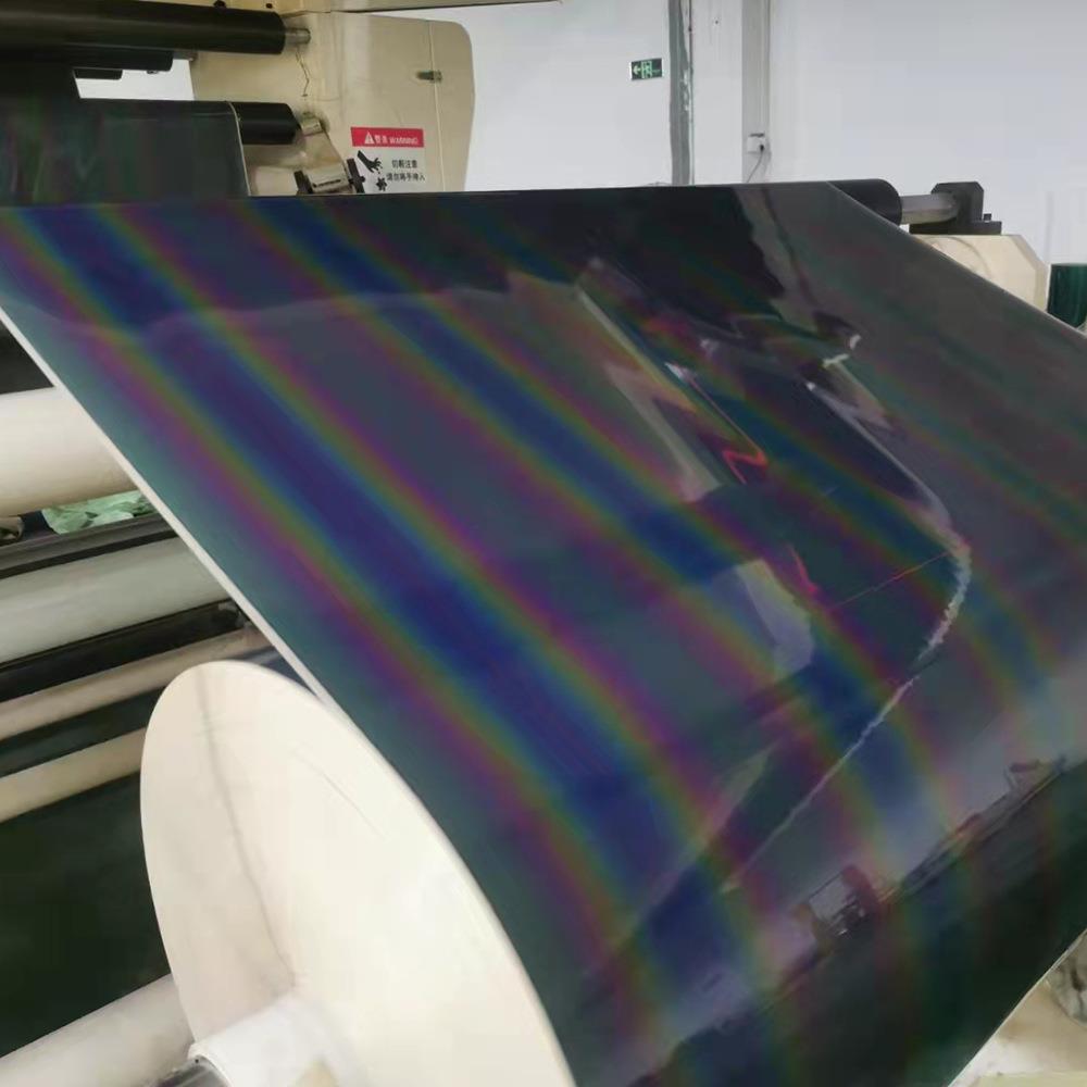 PU七彩反光刻字膜多色段彩反光烫印膜带回粘htv黑色炫彩热转印膜