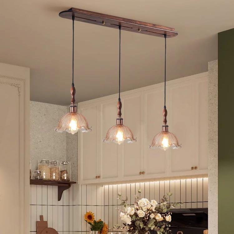 2025新款优雅中古风藤编吊灯餐厅灯高级感法式复古胡桃木中山灯具