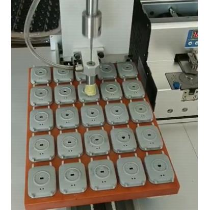 探针自动插件机 插针机 PIN针自动冲压 充电针自动送料冲压