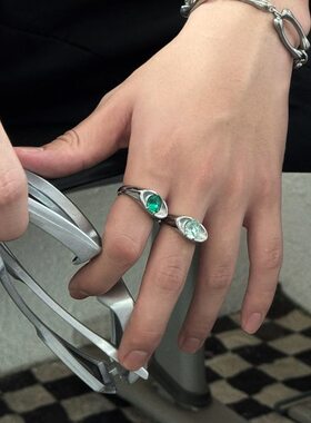 SAZ 荷鲁斯之眼湖水蓝祖母绿宝石情侣对戒冷淡风高级感戒指男女款