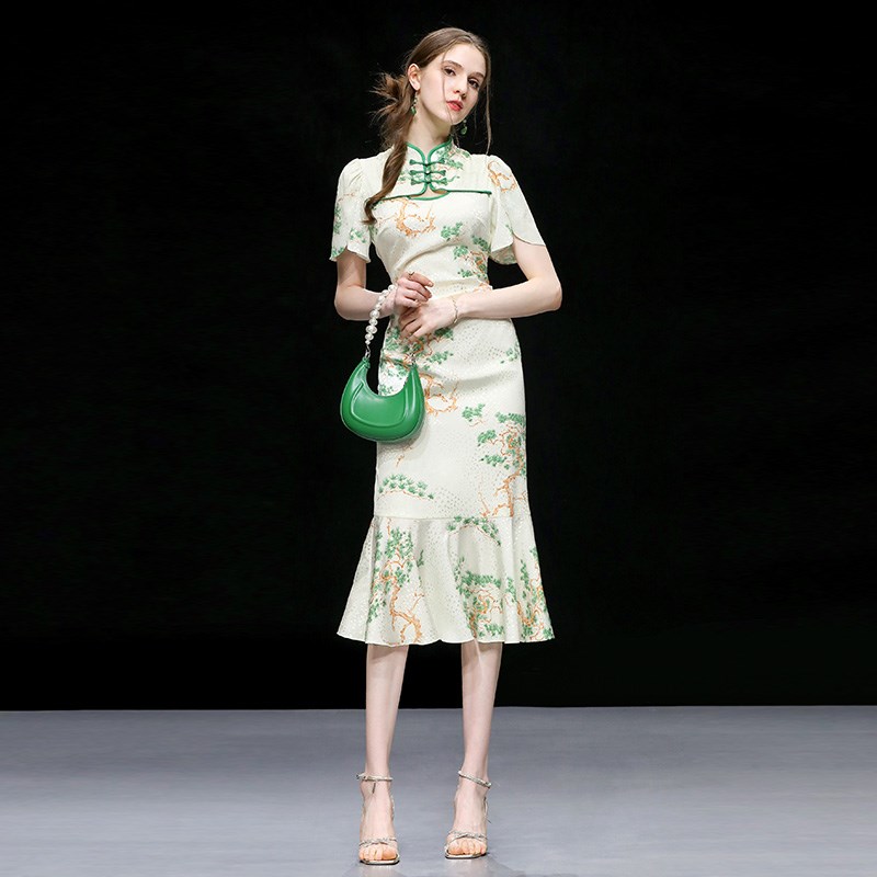 2025夏季新款女装气质新中式收腰显瘦印花鱼尾连衣裙长裙裙子