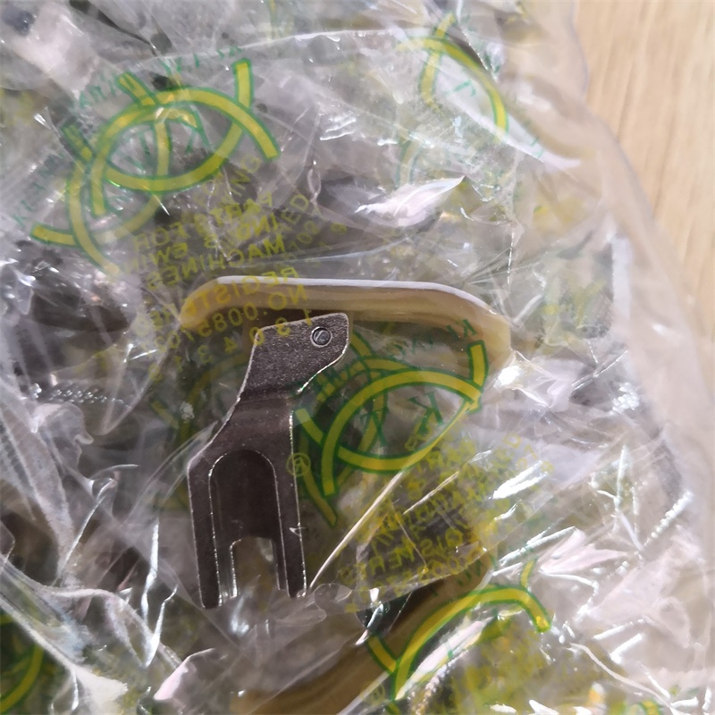 平车缝纫机广唐NT-18B优质牛筋压脚塑料底板压脚一包100个 MT-18