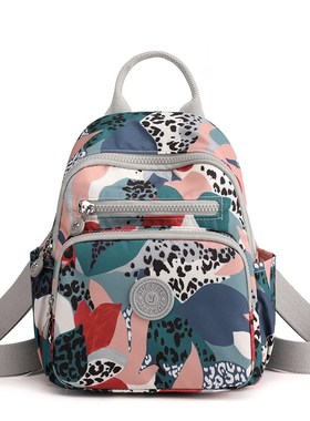 新款时尚背包女百搭女士小双肩包迷你休闲包韩版潮旅行包妈妈布包