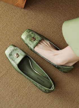 巨好穿法式单鞋女春秋季方头低跟平底鞋G真皮粗跟绿色40大码41杏