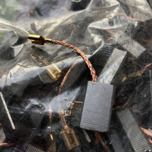 杰盛飞机钻16mm碳刷碳素碳石汉科GSD-16LL/185LT/150电圆锯电刷