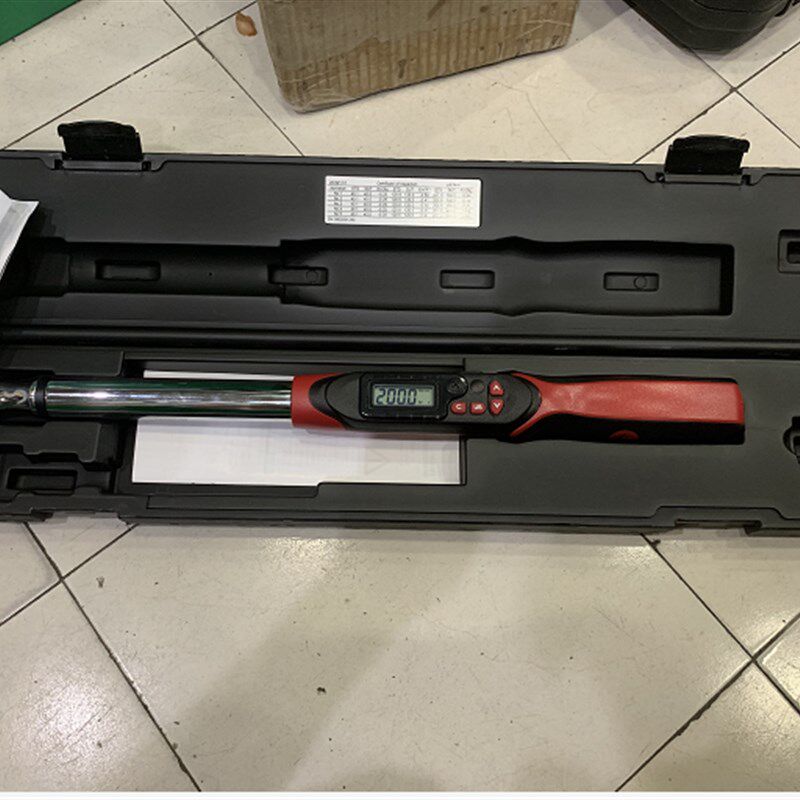 台湾产1/2数显扭力扳手带预制蜂鸣报警功能10-200Nm扭矩扳手工具