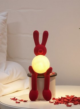 创意坐姿兔子卧室床头睡眠小夜灯A家用客厅玄关红色台灯装饰品摆