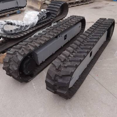 破拆履控带机器人山保东宁做遥履带机器人十年老厂HBC济质一年