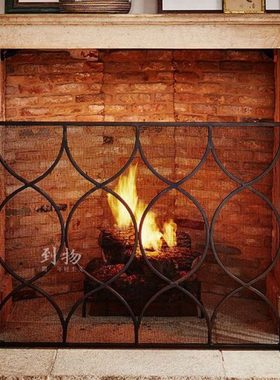 客厅福建省泉州市新款黑色架装饰铁艺隔断壁炉真火家用护栏防火罩