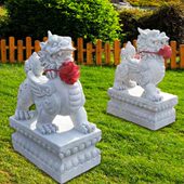 石雕麒麟动物晚霞红一对汉白玉纳福貔貅别墅庭院酒店公司门口摆件