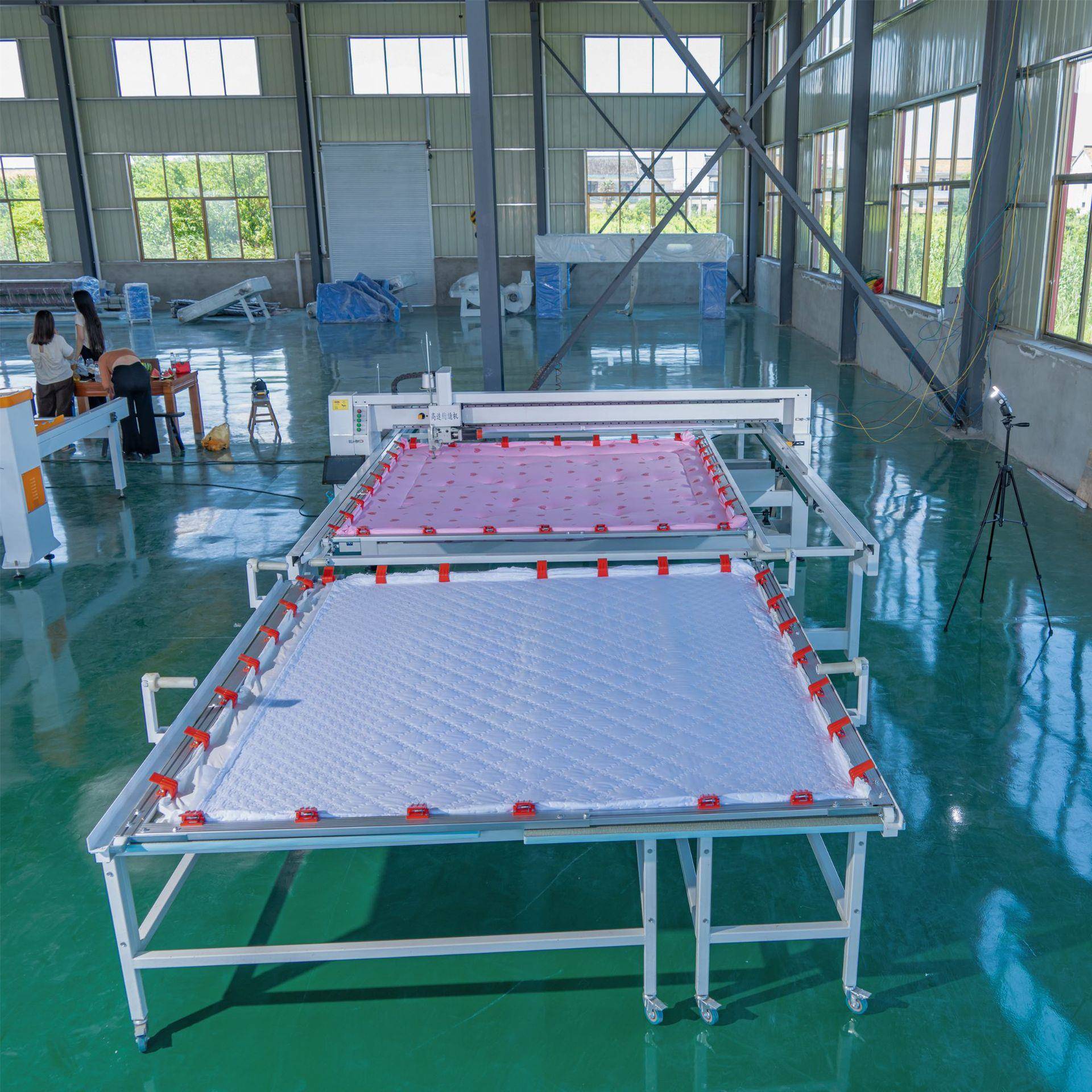 升降机头高速电脑单针机全伺服单针绗缝机自动缝被机引被机