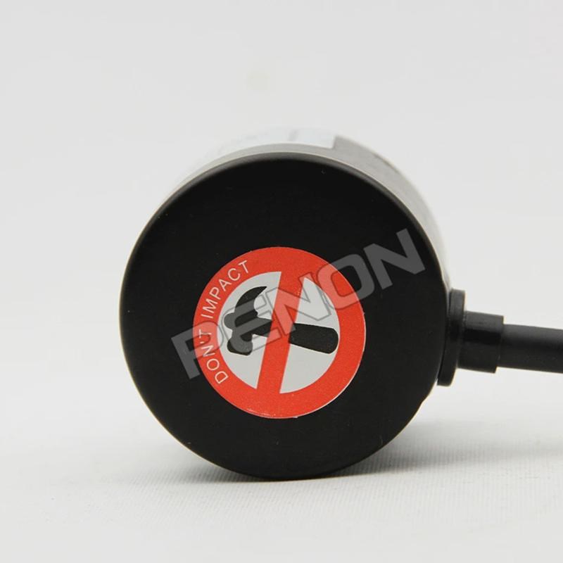 E40S-6G12-24C-600B-1.5M-2.5M-400-360P-500彩钢机压瓦机编码器