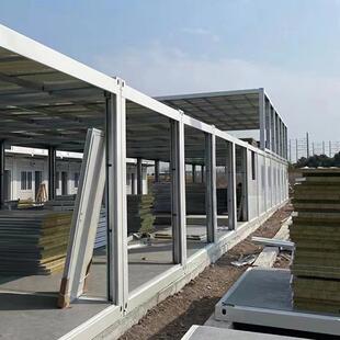 集箱室全屋拼装办箱房住人房屋组合活动拼装箱板房简装公易房