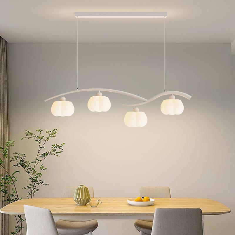 2024年新款云朵棉花餐厅吊灯奶油风南瓜灯具长条直盘饭桌灯全光谱