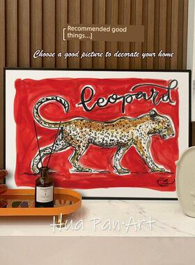小众覆古红色猎豹动物抽象装饰画艺术海报法式挂画卧室房间壁画