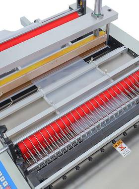 全机自动电制袋裁切PVC膜穿绳垃圾袋制袋机背平心袋脑口袋IJM裁切