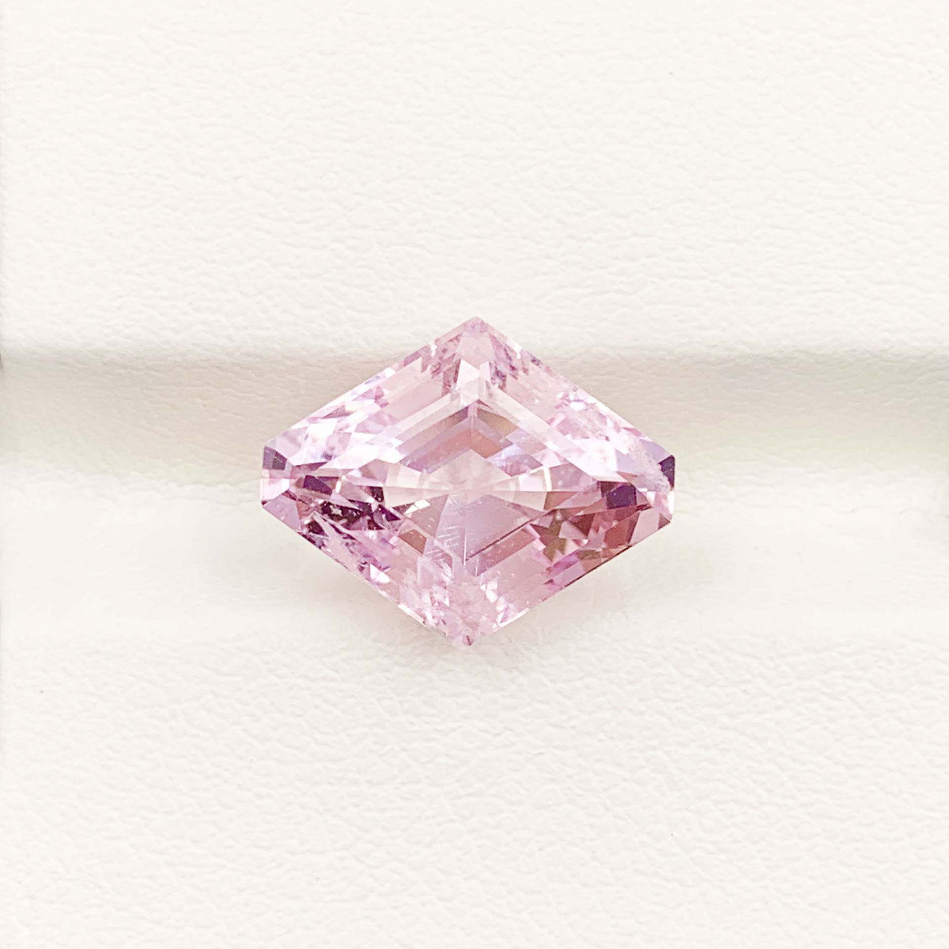 天然粉色摩根石 Morganite 椭圆形 心形 水滴形 小八角刻面裸石