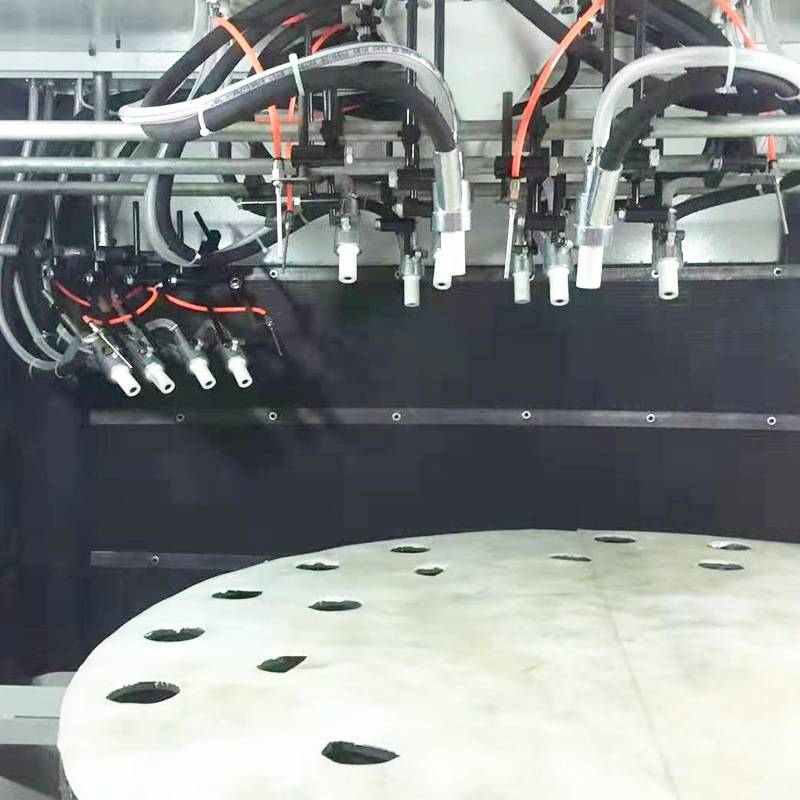 箱式高压模具喷砂机除锈抛光翻新轮胎模具轮毂全自动一体喷砂机